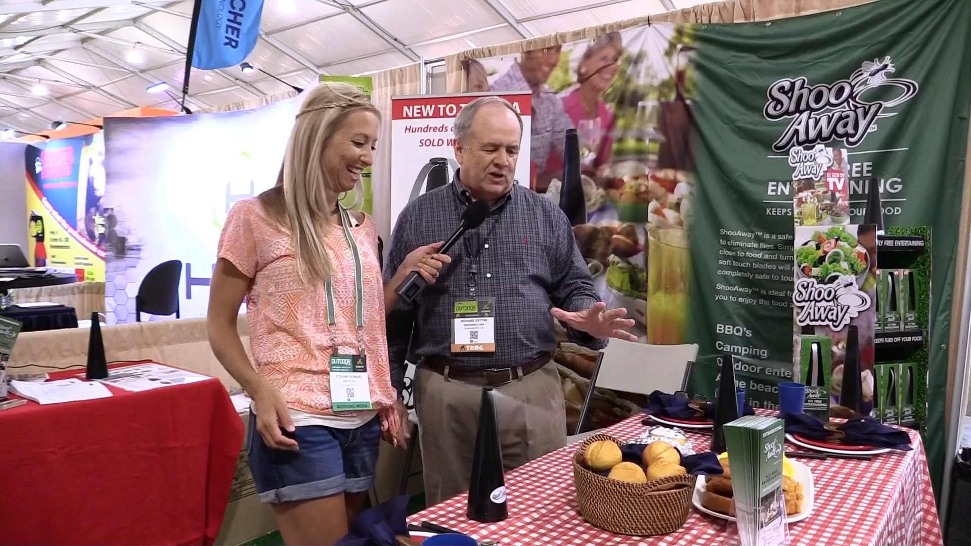 Shoo Away: Fly-Free Entertaining for RVers