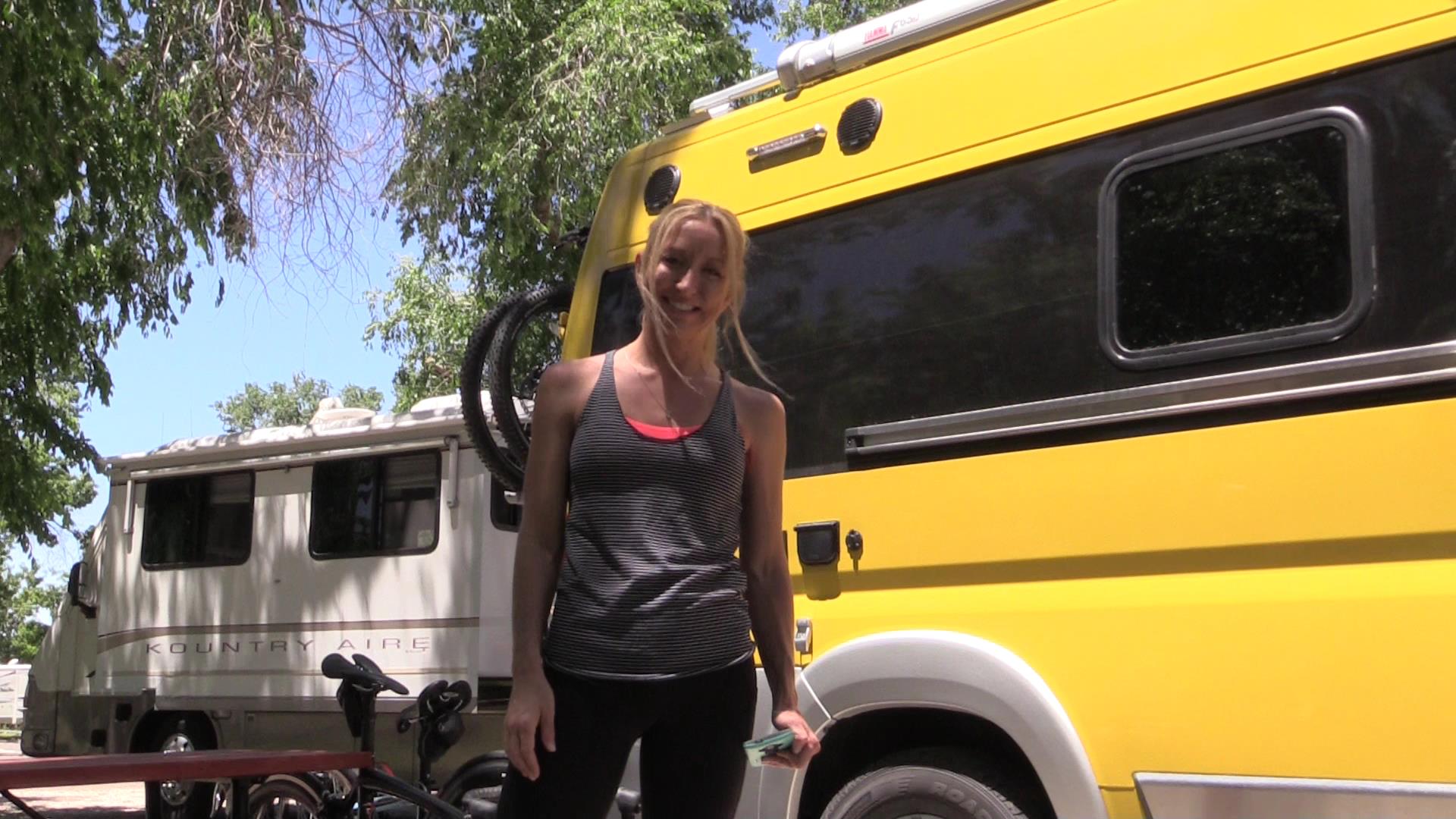 Boot Camping Exercise Challenge: Lunge Pops