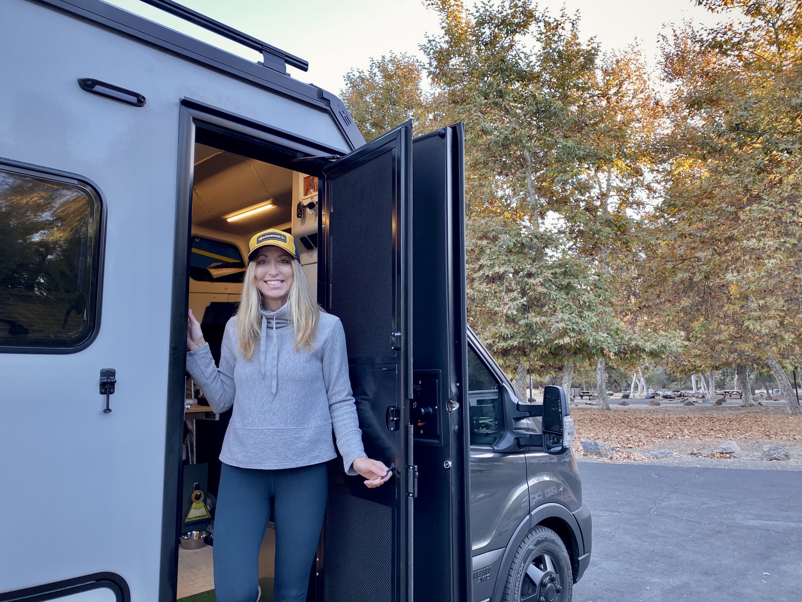 Clever Solution for the RV Screen Door Problem!
