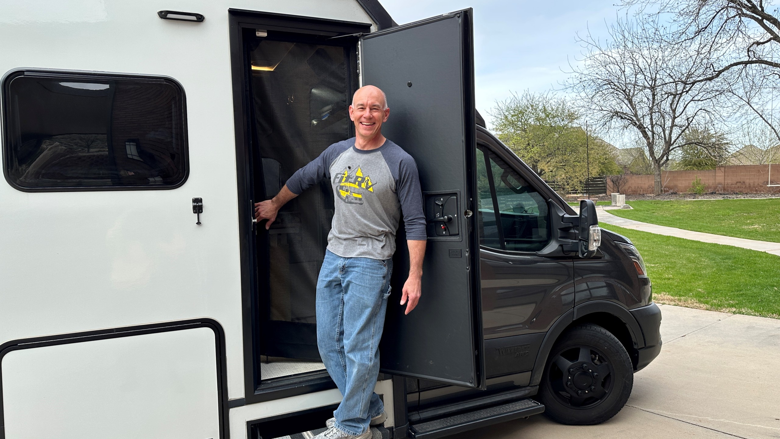 Building a Better (and Cat Proof!) RV Screen Door