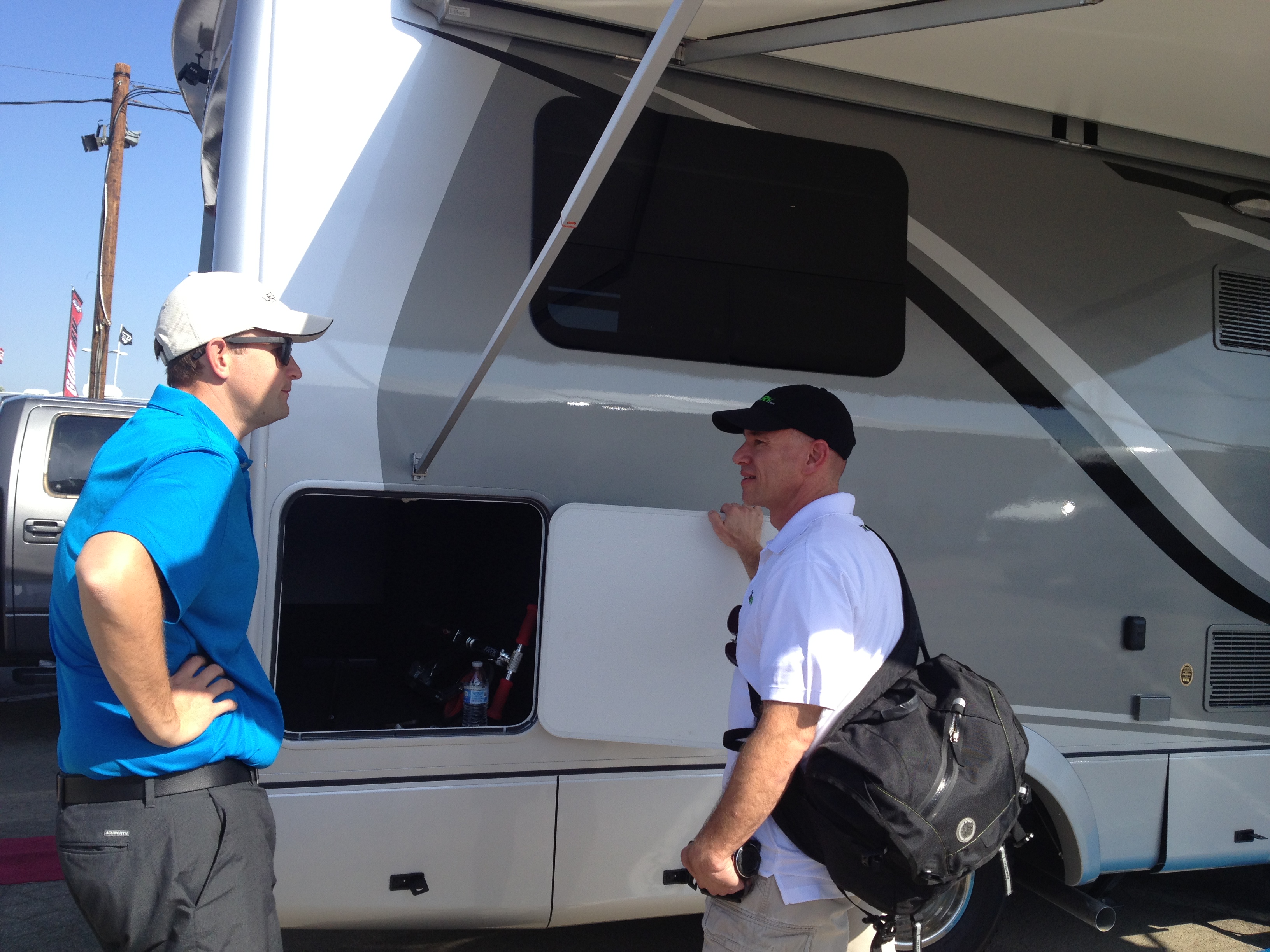 Leisure Travel Vans Review Update – 2014 Models at the Pomona Show!