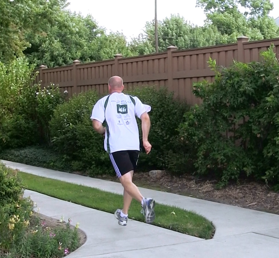 5 Minute Warm-up Routine Before You Go Running. Or Hiking. Or Anything Cardio.