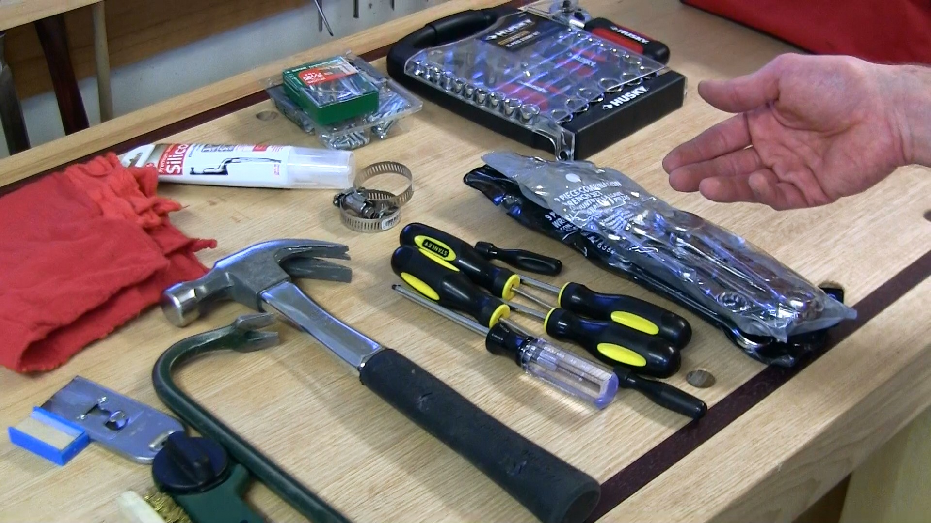 What to Keep in your RV Toolkit