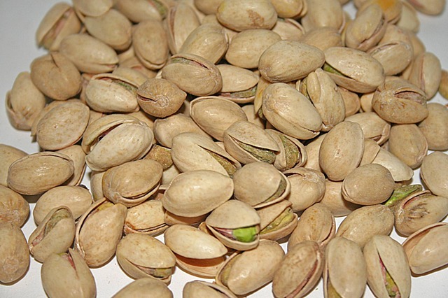 Pistachios – The Neglected Nut That Packs a Powerful Health Punch